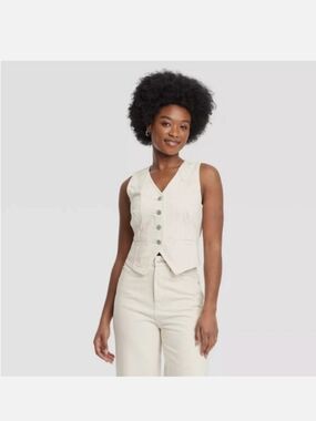 NWT Universal Thread Cream Button-Front Vest
